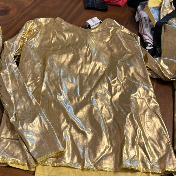 Costume- golden ninja (no mask) - Picture 3 of 4